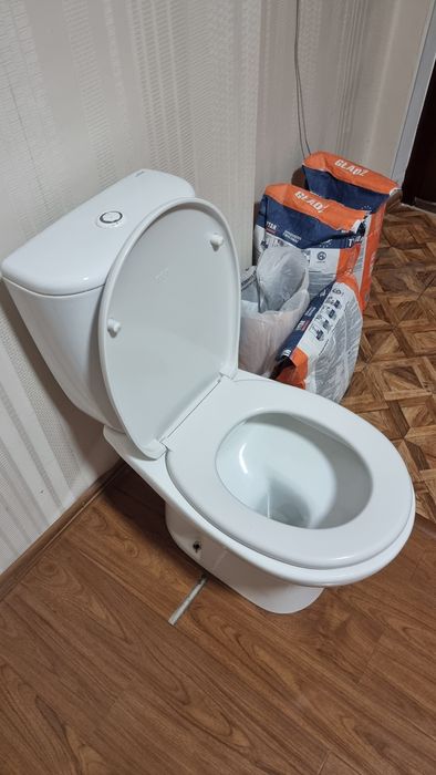 Продам унитаз рабочий