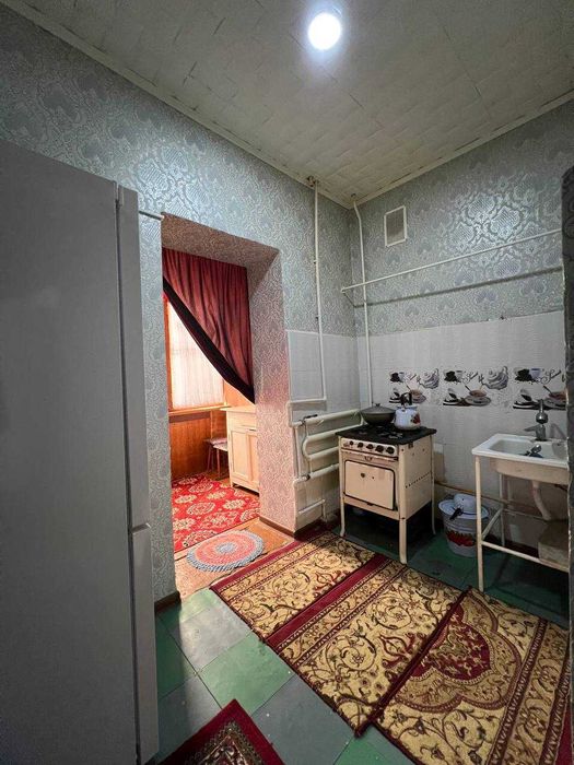 Уй сотилади: Учқудуқ 6-квартал 6-дом 6-кв