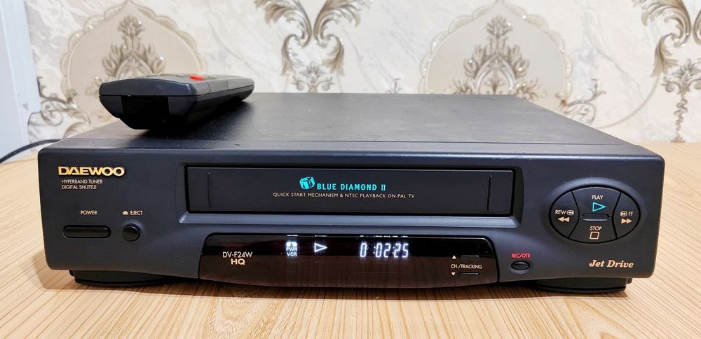 Daewoo DV-F24W Видеомагнитафон