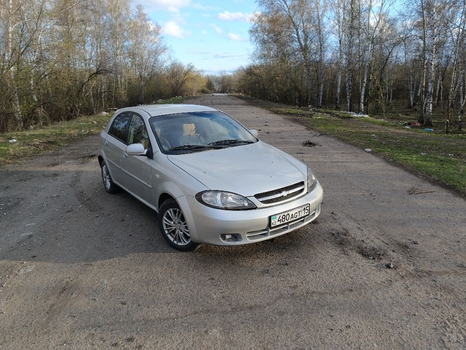 Продам Шевроле лачети