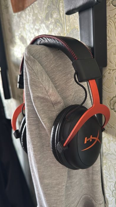 игровые проводные наушники hyperX cloud2