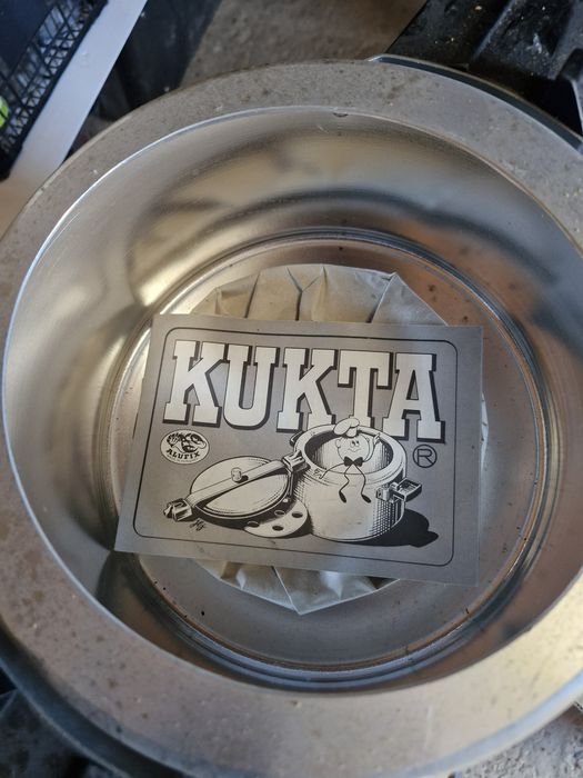 Oala kukta noua nefolosita