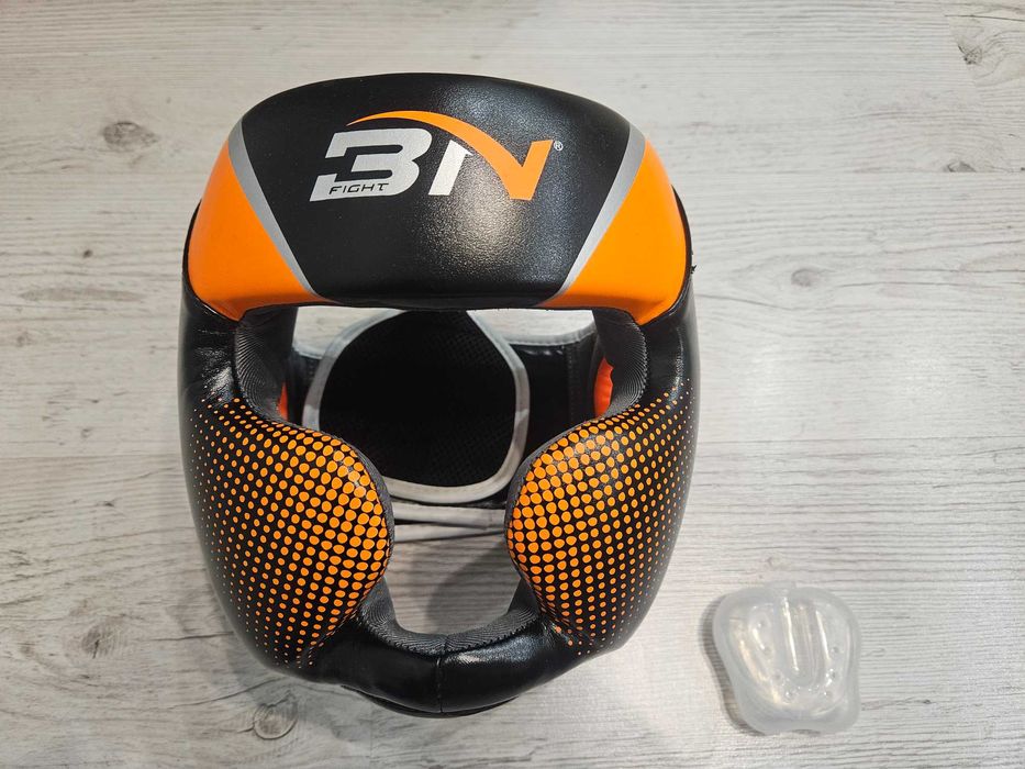 Инвентарь боксера, бойца МММ