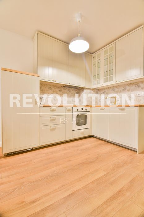 Дава се под наем Двустаен апартамент в София, Редута - 63 кв.м за 700 € - Снимка #3