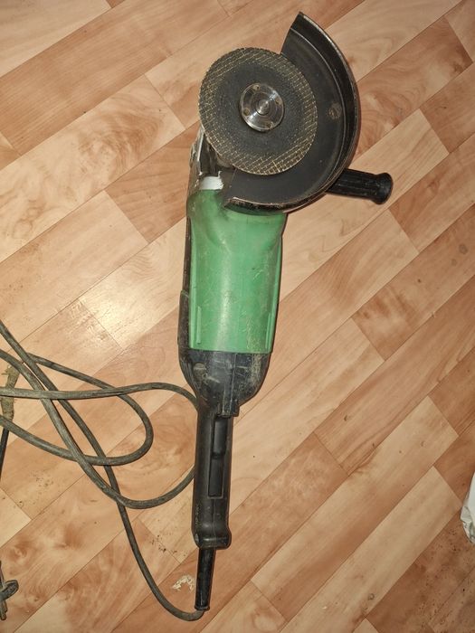 Болгарка хитачи 180