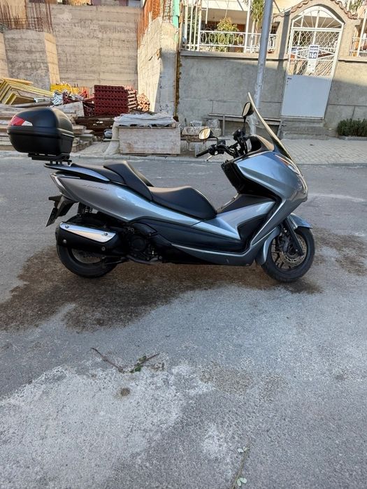 Honda Forza

300, Скутер , Употребяван