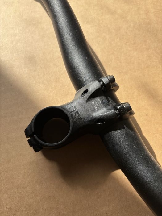 Нови Карбонови и алуминиеви кормила и лапи