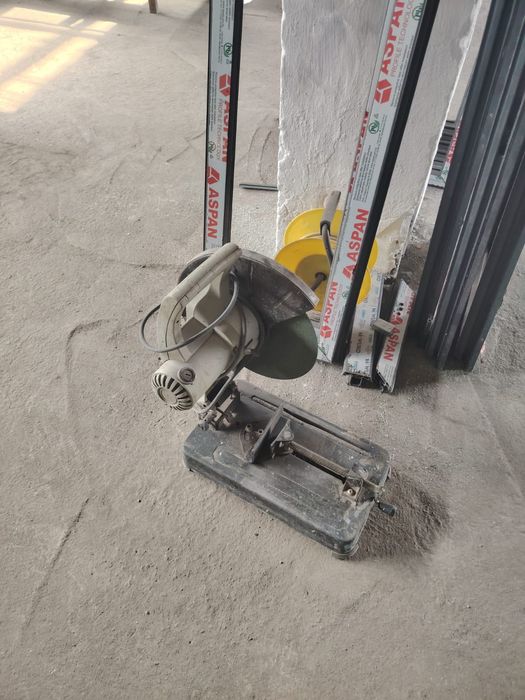 Аппарат для производства пластиковых окон