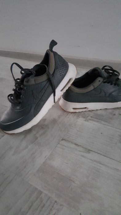 5 perechi de adidasi