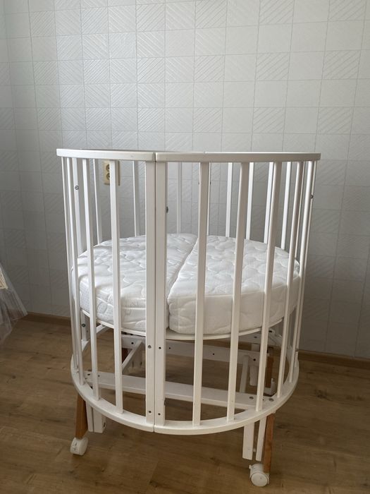 кроватка маятник