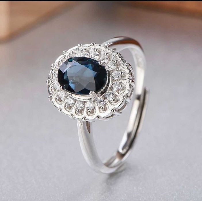 Set: Inel argint 925 placat cu platina, Safir + Colier argint 925 placat cu platina, Pandantiv Safir