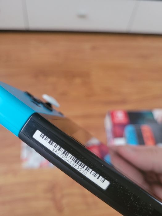 Nintendo switch + 2 игры