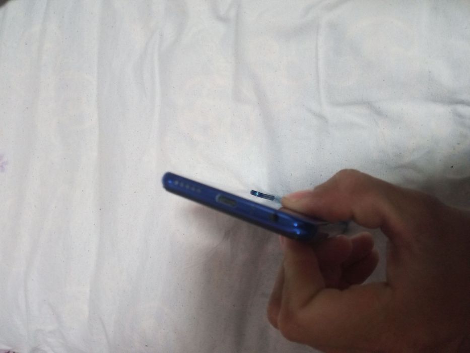 Salom redmi not 8   64 talik barter samsunga ustiga dapilata bor