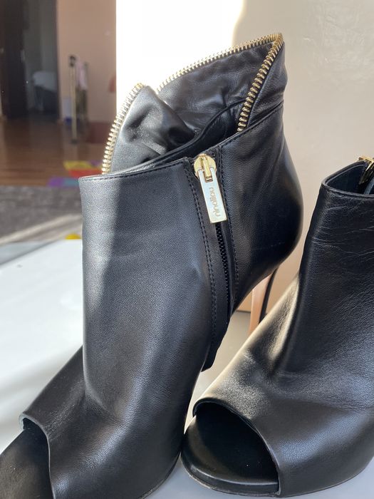 Botine Ninalilou