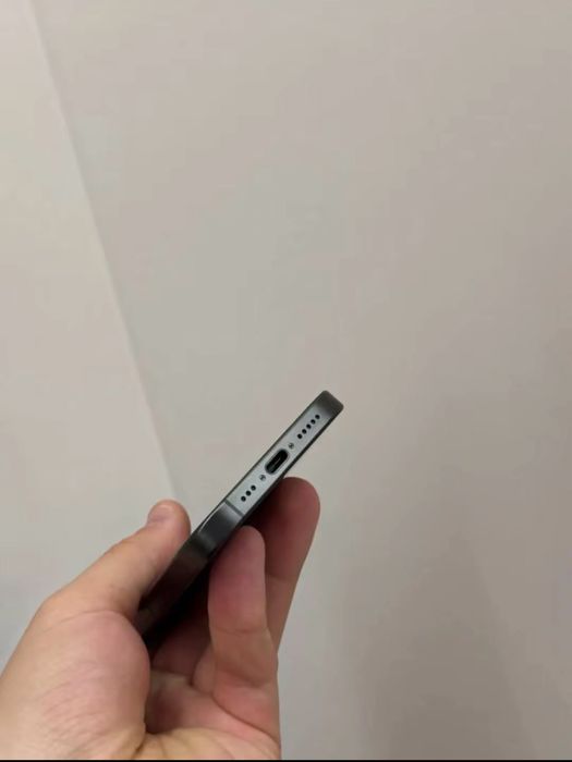 iPhone 15 Pro  Айфон 15 Про