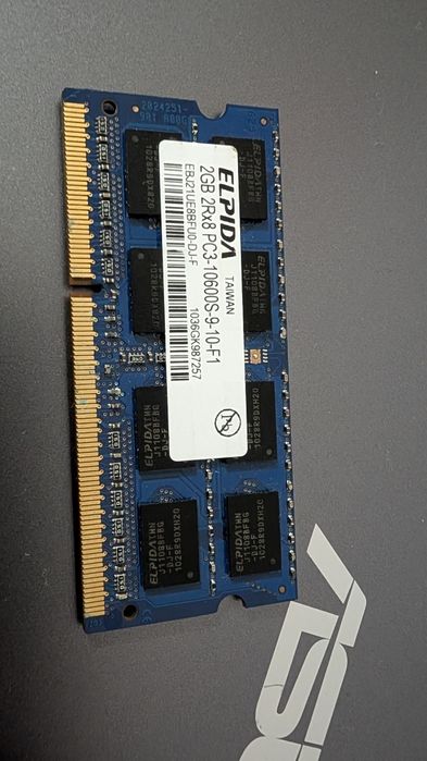 Memorie SODIMM 2gb DDR3