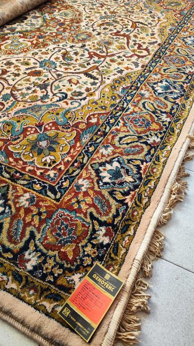 Персийски килим - чисто нов