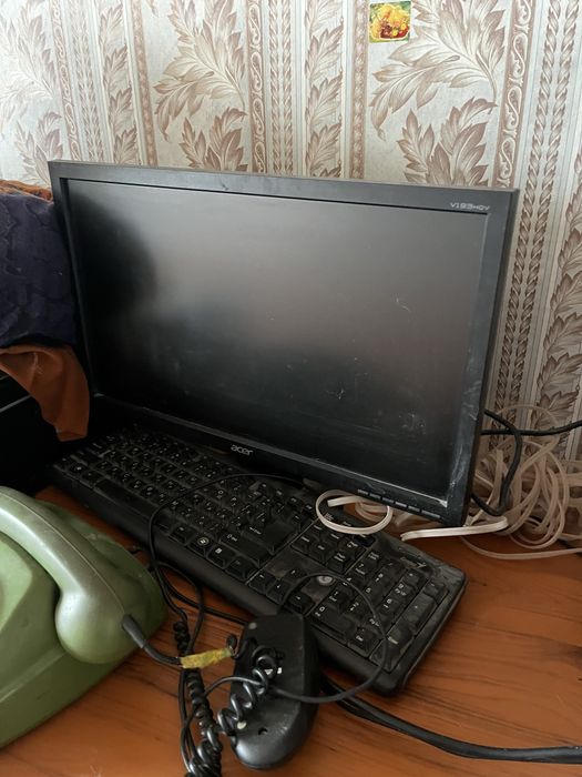 Продам б/у компьютер стационарный