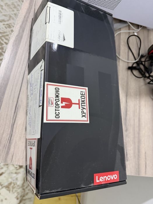 Lenovo Legion Go 16/512GB портативка мини компютер ДДР5 Ryzen z1 extre