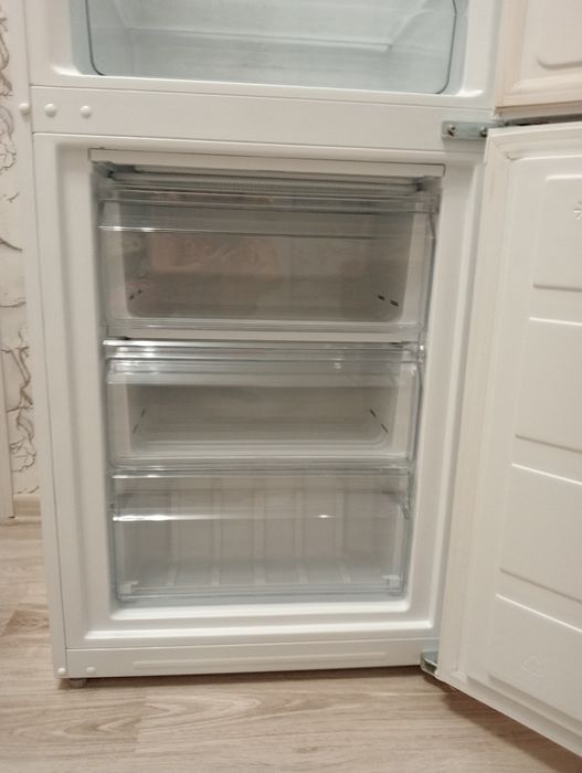 Холодильник в идеальном состоянии