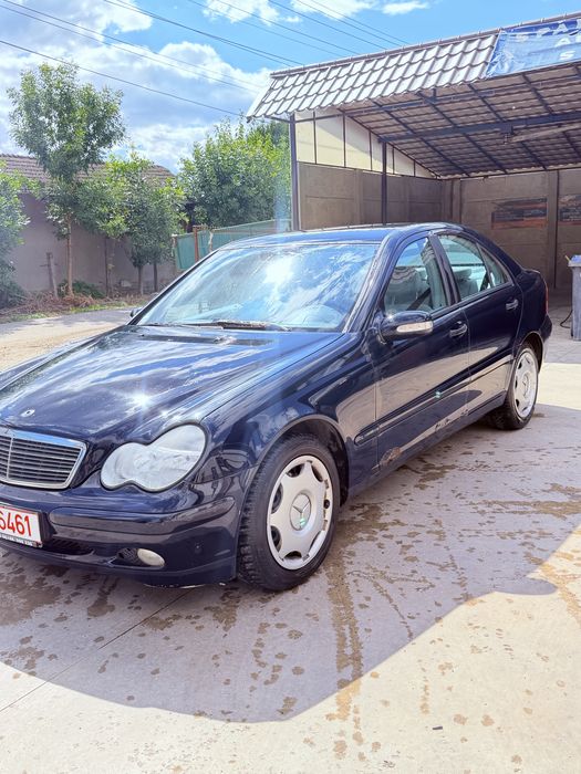 MERCEDES-BENZ C-Class 2003 — imagine 4