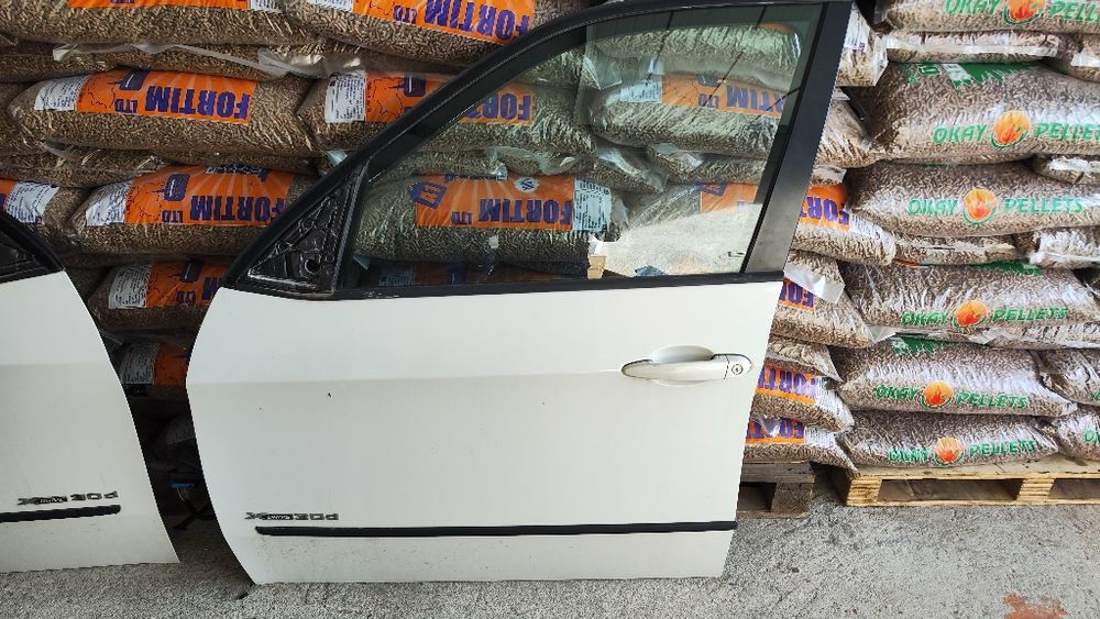 Бели врати БМВ х5 е70