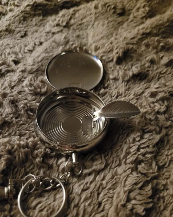 Пепелник за път/ мобилен неръждаема стомана с ключодържател