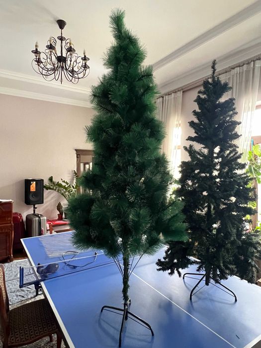 Продам елки б/у - 2 шт