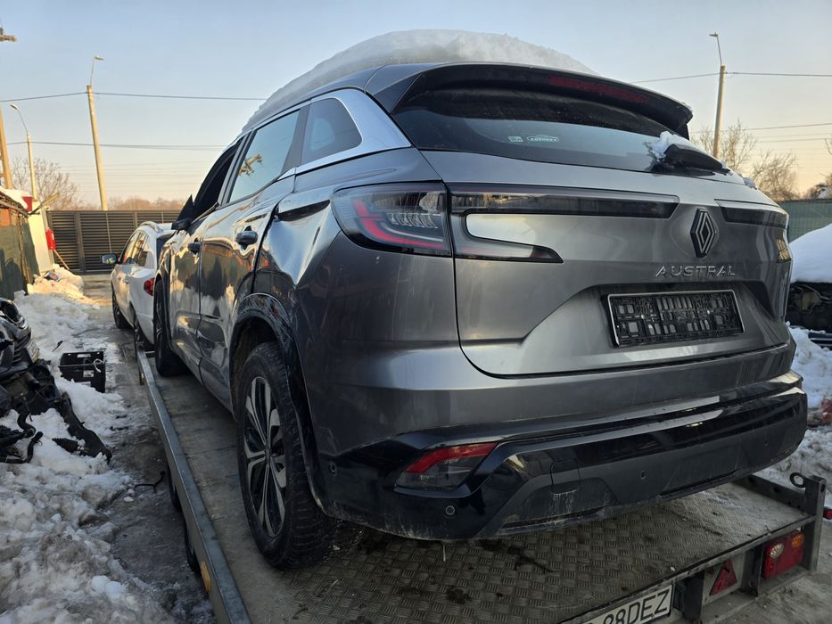 Dezmembrez Renault Austral 2024
