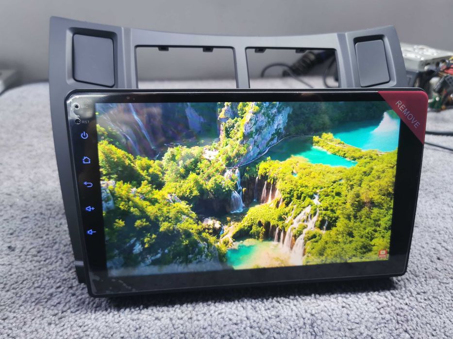 Navigatie Android Toyota Yaris 2008-2012  4/64GB   QLED