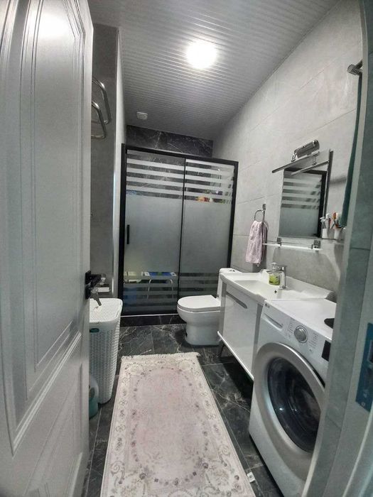 Ж/К Manzur 2комн/10/10, 73м2, Раздел, Евроремонт, кирпич. Ор-р: Сайрам