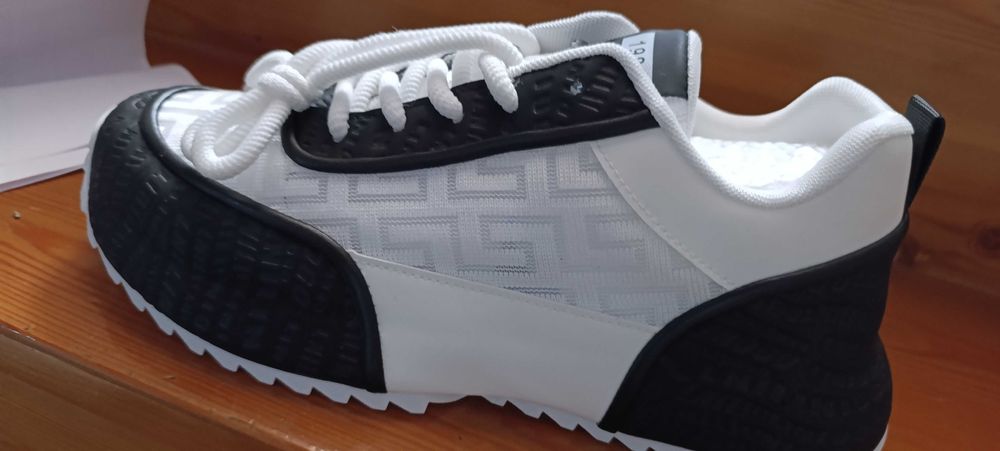 Кроссовки мужские