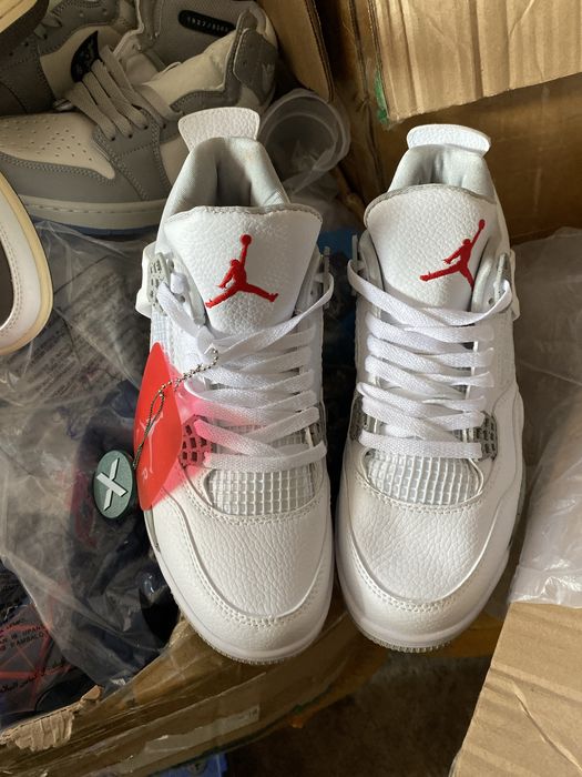 Adidasi  Jordan