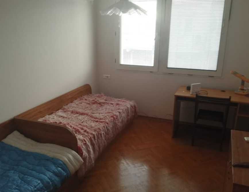 Дава се под наем Тристаен апартамент в Пловдив, Център - 75 кв.м за 234.6 € - Снимка #3