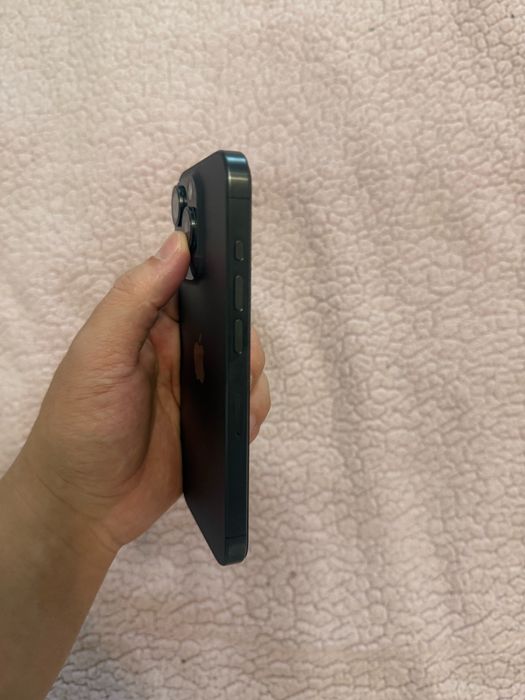 Iphone 15 pro 128 гб , 88%