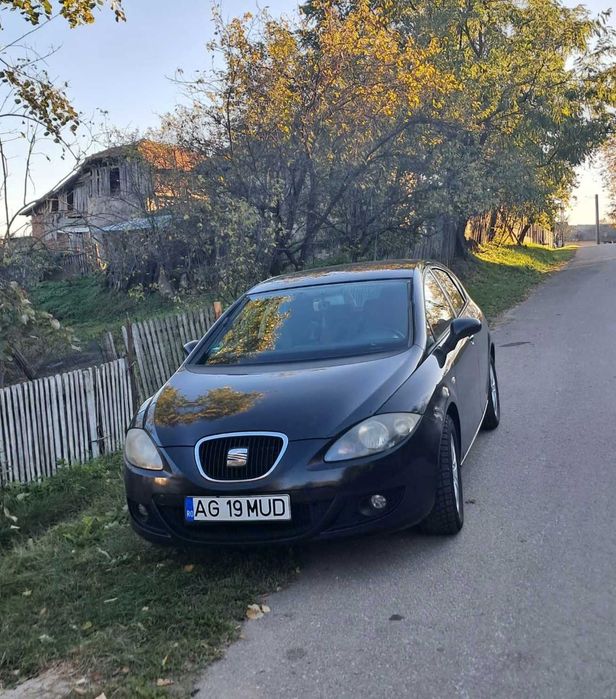 Vand Seat Leon negru din 2009, merge super