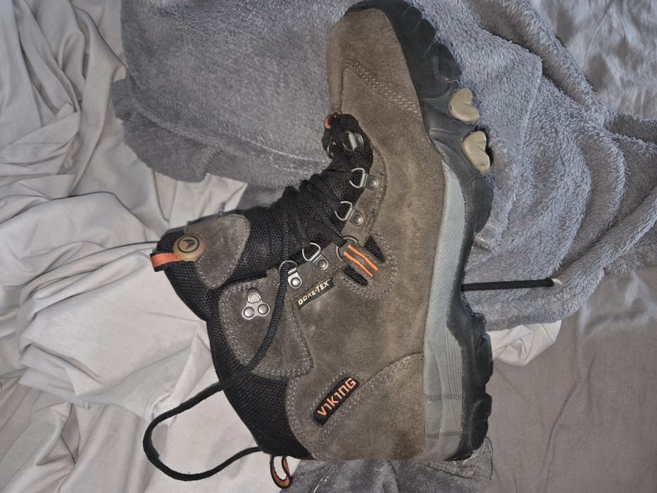 Incaltaminte hiking VIKING Goretex