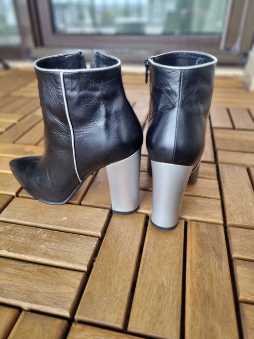 Botine din piele 38