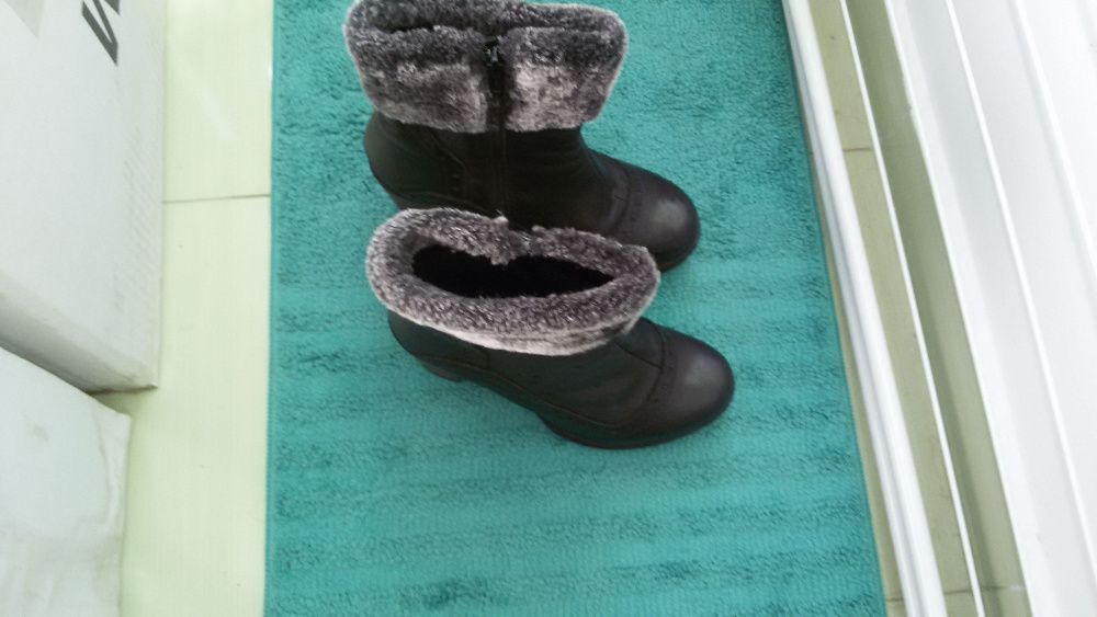 Зимни боти от естествена кожа