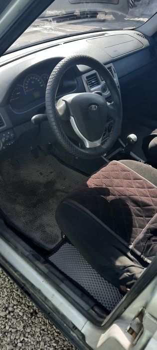 Ваз Лада Приора 2013