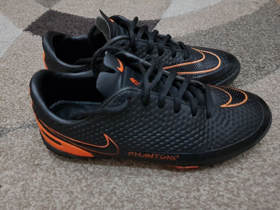 Сороконожки Nike 35 размер