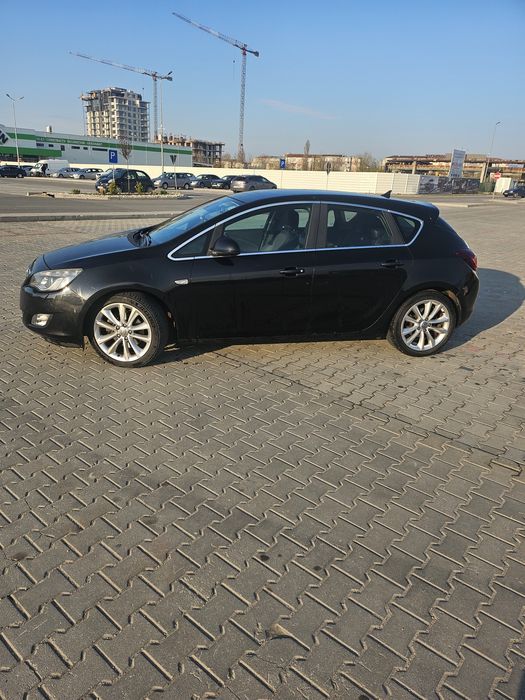 Opel Astra J 2012, 1.7 CDTI