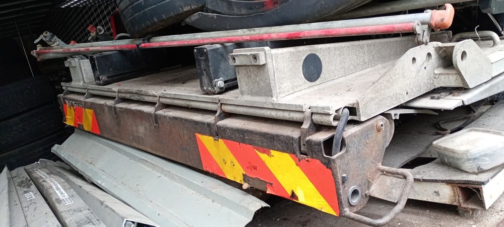 Падащ борд за камион