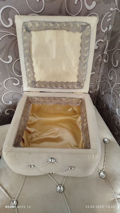 Сундук прочный новый