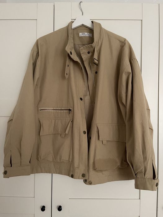 Продам женские куртки