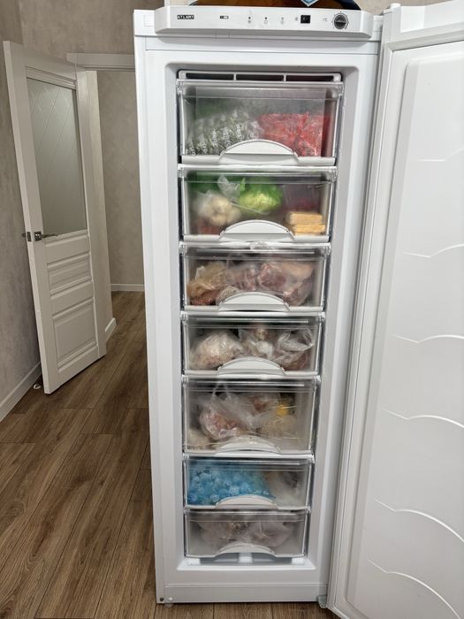 Продам морозильник от фирмы Atlant