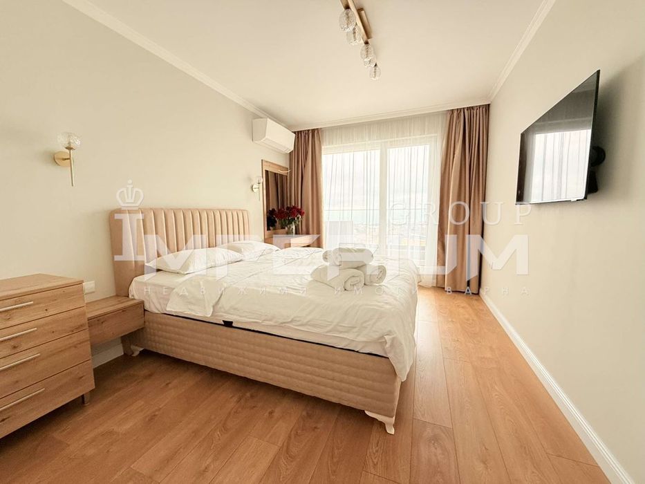 Двустаен апартамент с ПАРКОМЯСТО под наем в района на Виница, гр. Вар