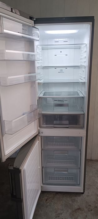 Продам холодильник lg