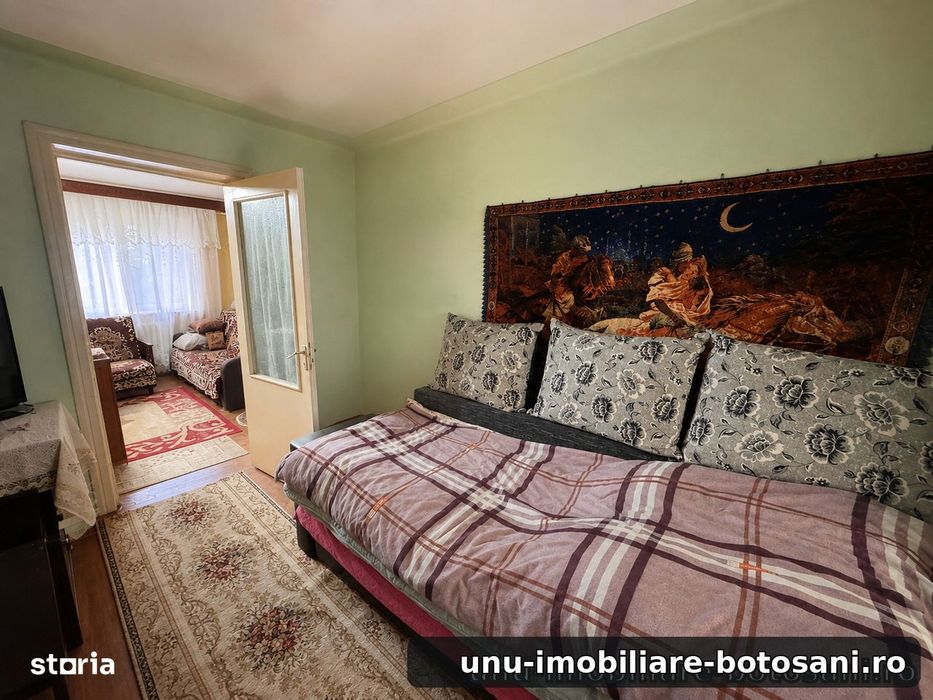 Apartament 3 Camere – Etaj 1 – Zonă Centrală, Pe Bulevard – Botoșani