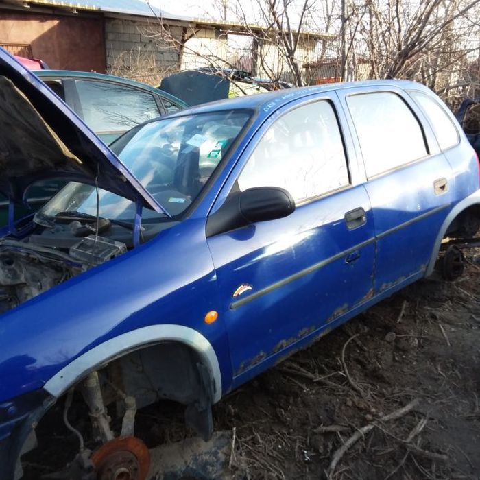 Dezmembrari  Opel CORSA B  1993  > 2000 1.7 D Motorina